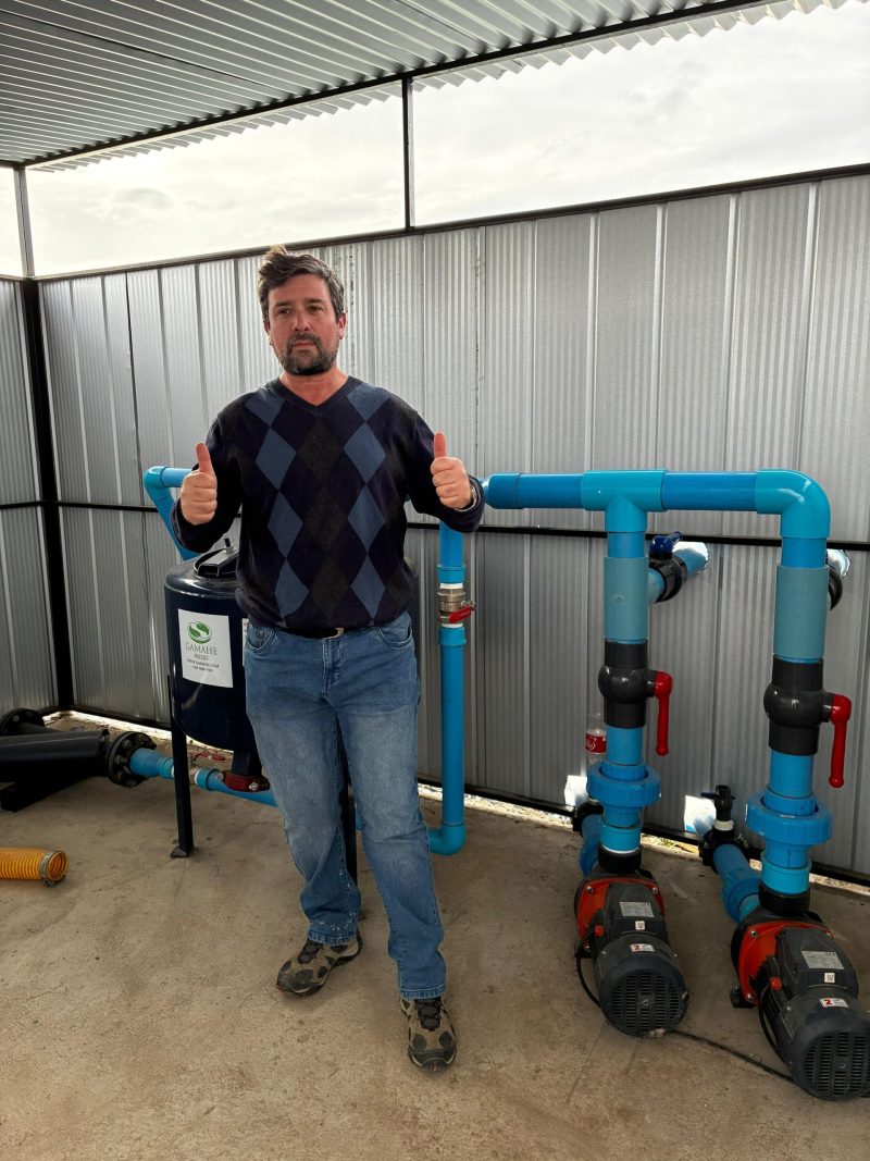 Sistema de riego tecnificado y tecnologías de eficiencia hídrica para nuevo huerto de cerezos en Vallenar, Región de Atacama.